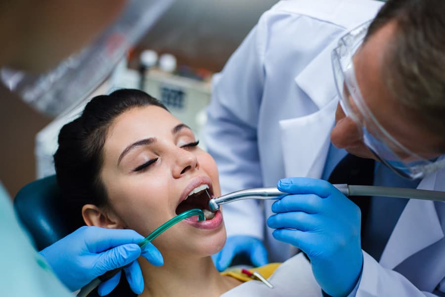 Confía tu endodoncia a los mejores expertos en Ferrol